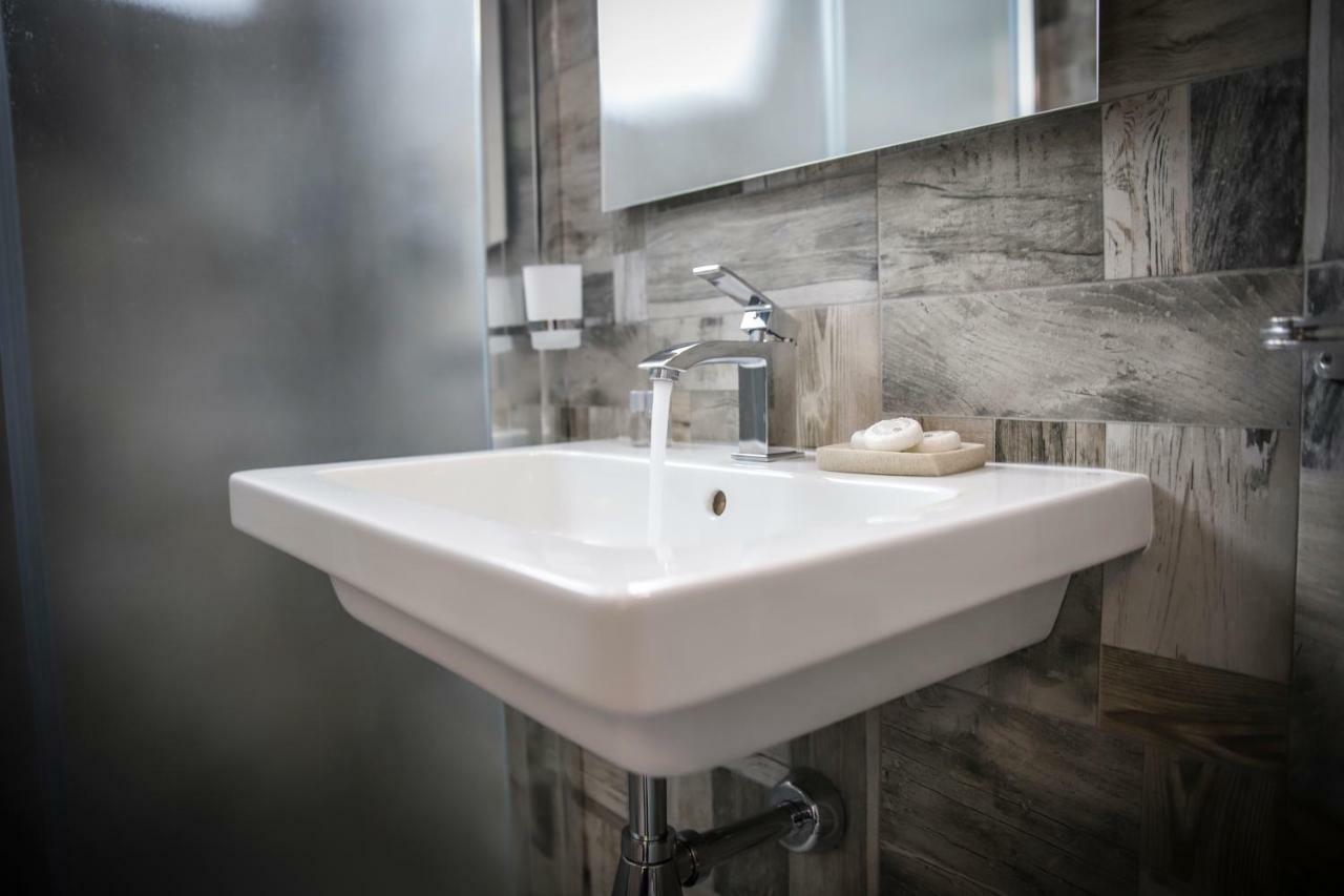 Urban Relax Bed & Breakfast ฟาวารา ภายนอก รูปภาพ
